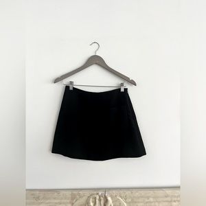 Aritzia Wilfred A Line Mini Skirt with Front Pocket